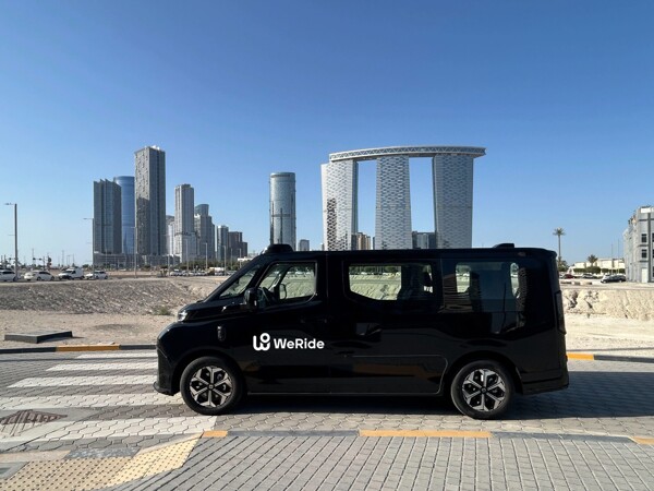 Abu Dhabi Expands Robotaxi Service