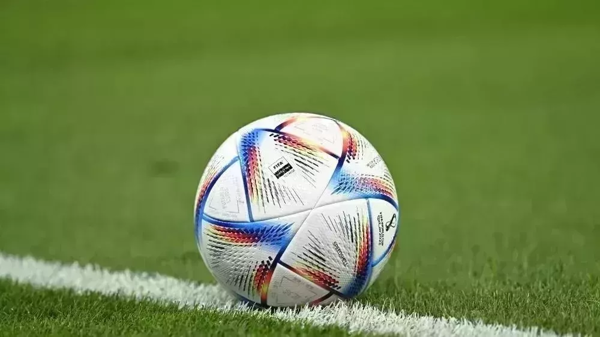 Важные спортивные события дня на различных стадионах