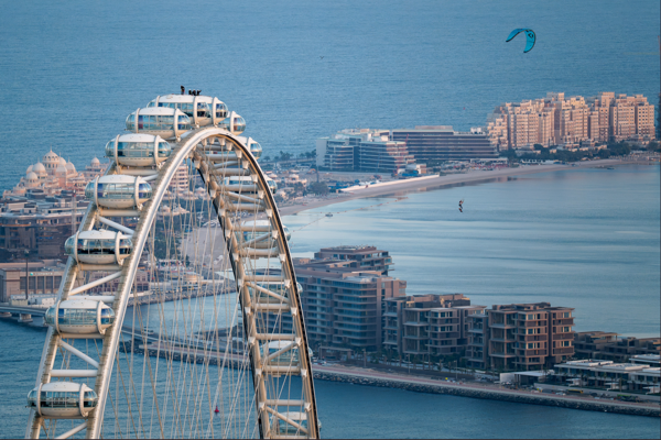Italian Athlete Jumps from World's Tallest Observation Wheel