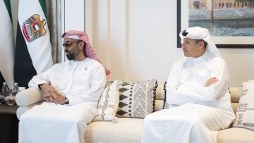 UAE President Meets with Jeff Bezos to Discuss Technology Cooperation