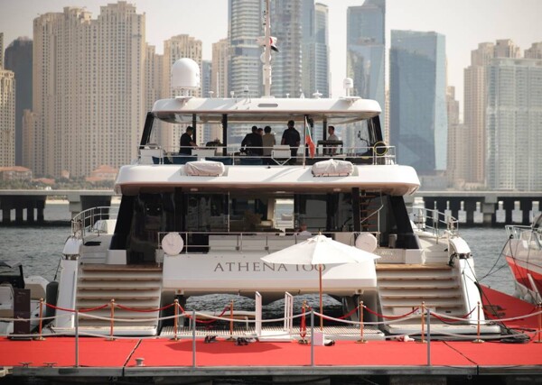 Solar-Powered Yacht Debuts at Dubai Harbor