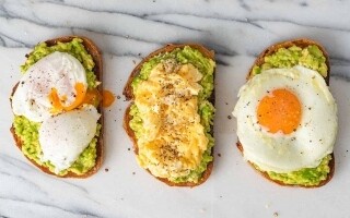 The Benefits of Combining Avocado and Eggs for Health