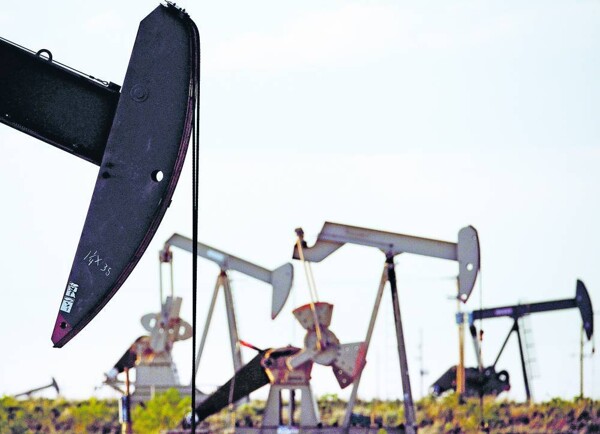 Международное энергетическое агентство: мировой предложения нефти превысит спрос к 2030 году