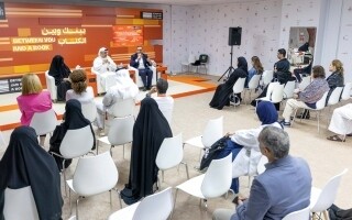 Emirati Poets and Critics Discuss Creative Testimony at Sharjah Book Fair