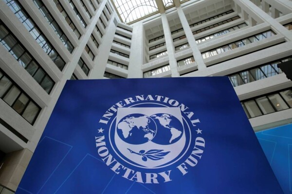 IMF Cuts Global Growth Forecast Amid Middle East War