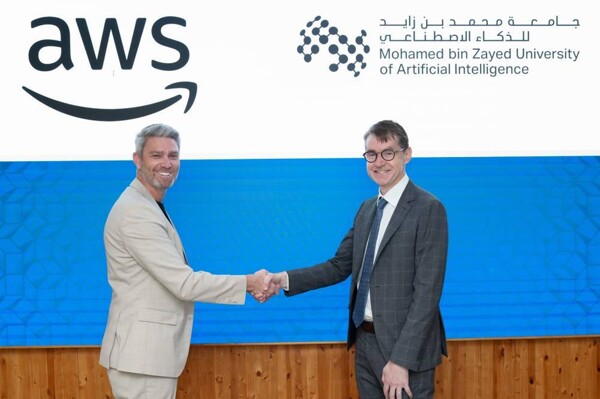 MBZUAI and AWS Sign AI Collaboration Agreement