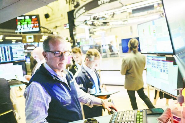 Poor Performance of European Stocks Ahead of Fed Meeting