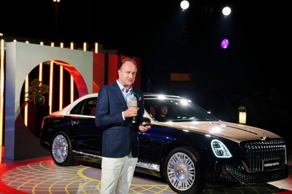 Surge in Luxury Car Sales in UAE